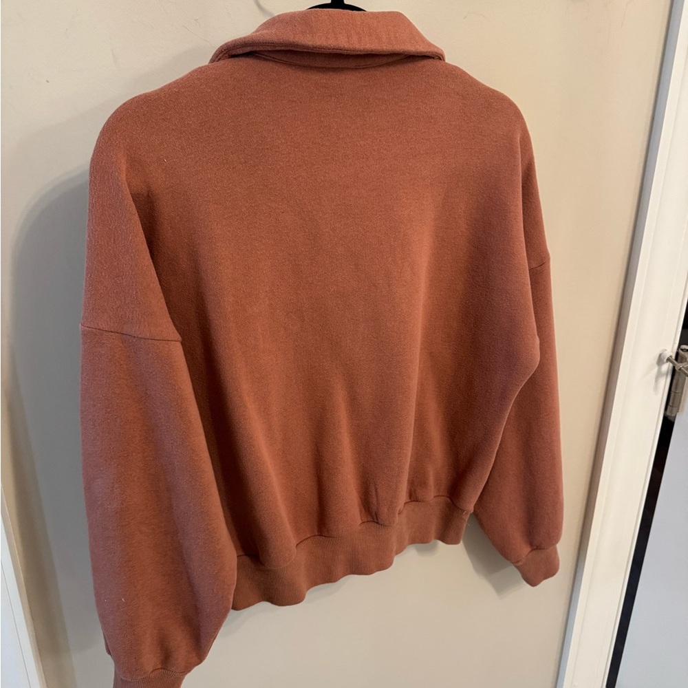 Tularosa Collared Sweatshirt - Picture 3 of 4